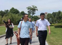 浦东水务和长桥山庄领导考察福寿园和创世大发集团